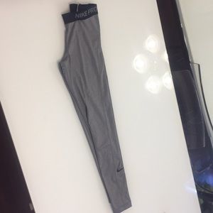 Nike Pro leggings
